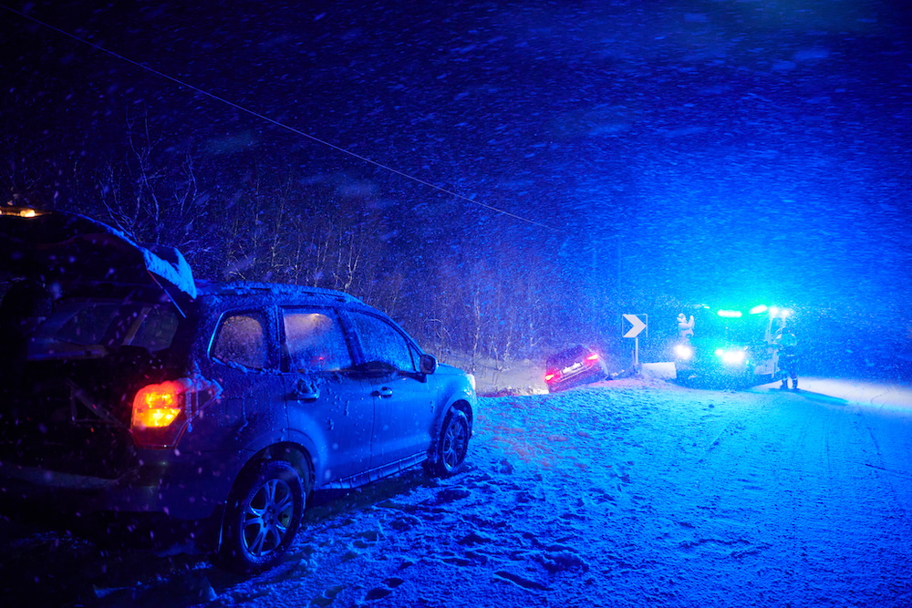 Accident sur route enneigée